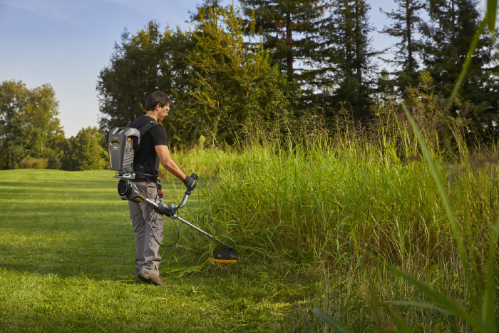 Stiga SBC 900 D AE 48v Cordless Brushcutter with ‘Cowhorn’ Handle (Tool Only)