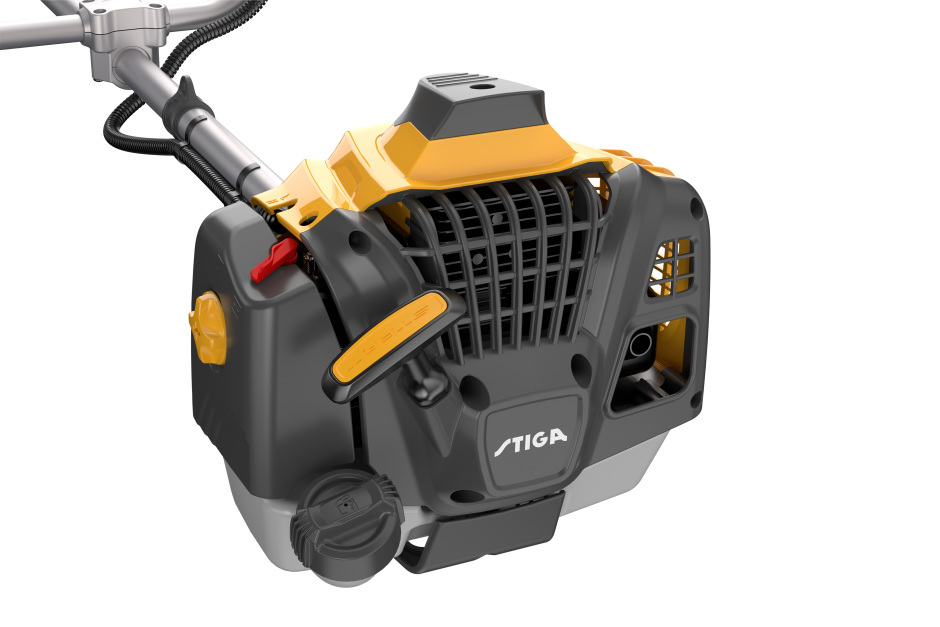 Stiga BC 730 B Petrol Brushcutter - Engine with Recoil starter and Fuel-Tank Filler Cap.