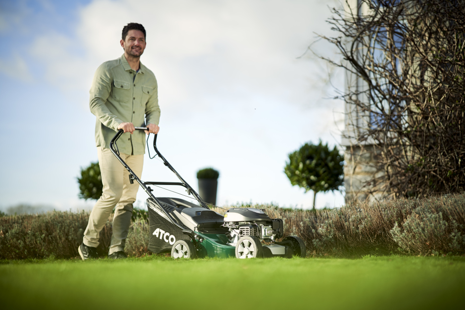 Atco Classic 16S 3-in-1 Self-Propelled Petrol Lawnmower