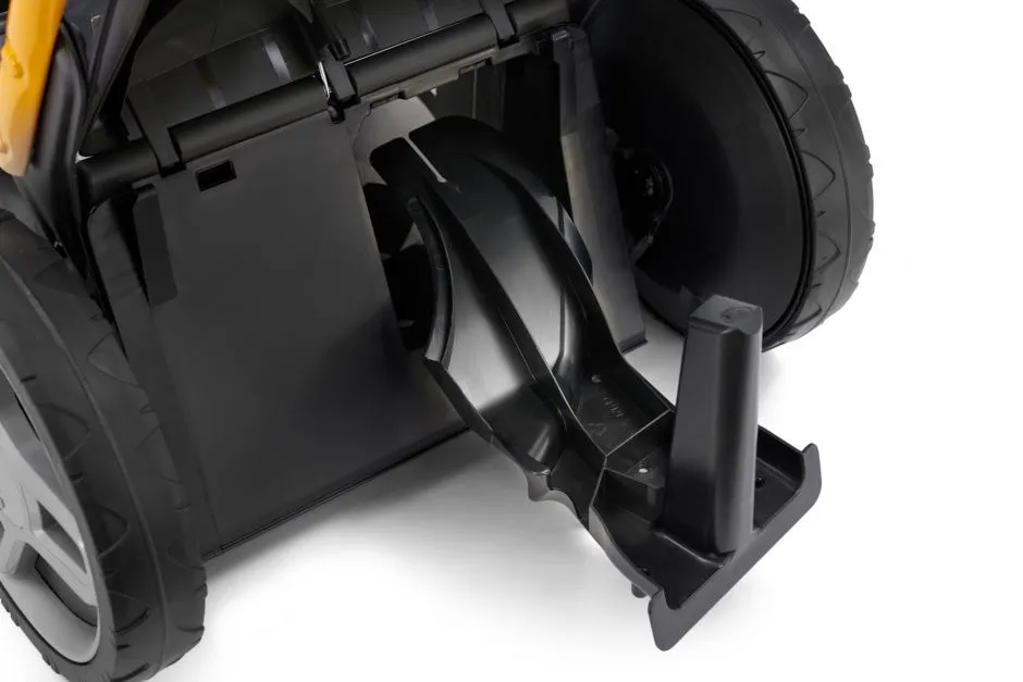 Stiga Combi 748 S - Discharge Chute.