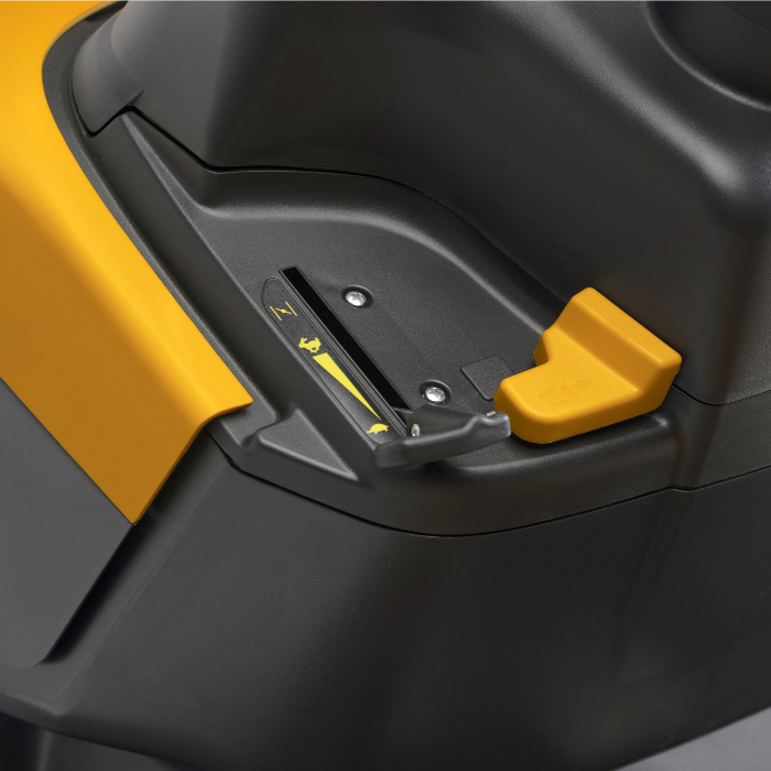 Stiga Estate 598 W Rear-Collect V-Twin Garden Tractor with Hydrostatic Drive