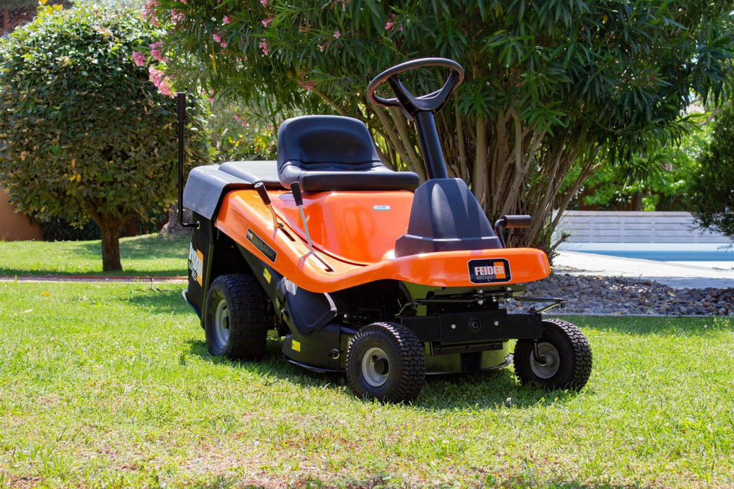 Feider FRT-75BS125  Rear-Collect Ride-On Mower with Manual Drive & Briggs Engine
