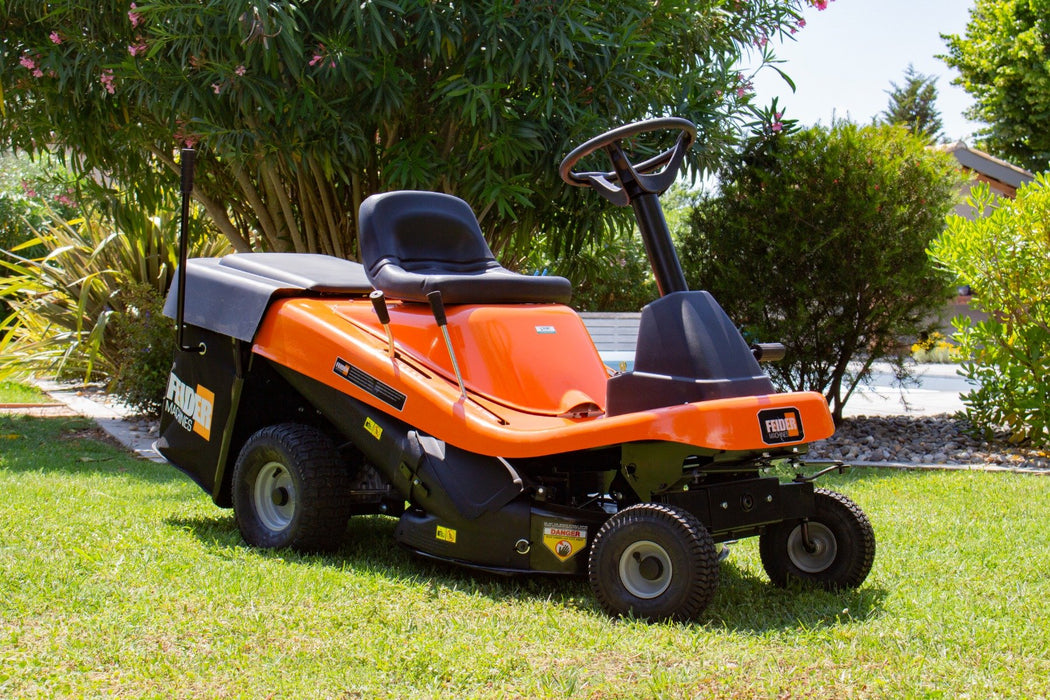 Feider FRT-75BS125  Rear-Collect Ride-On Mower with Manual Drive & Briggs Engine
