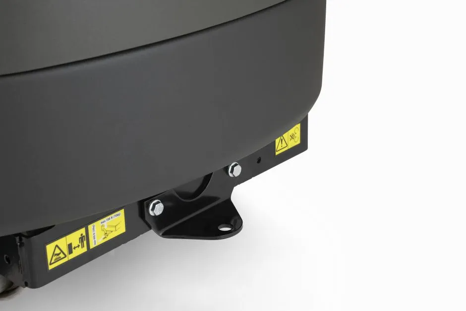 Stiga Park 500 - Tow Hitch.