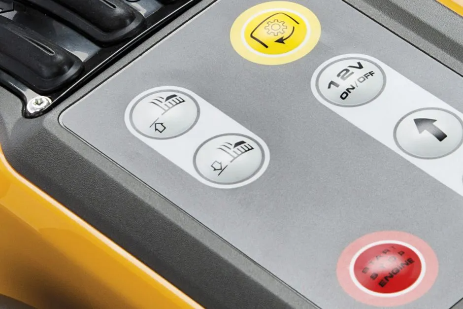 Stiga Park Pro 900 WX - Keypad-Controls.