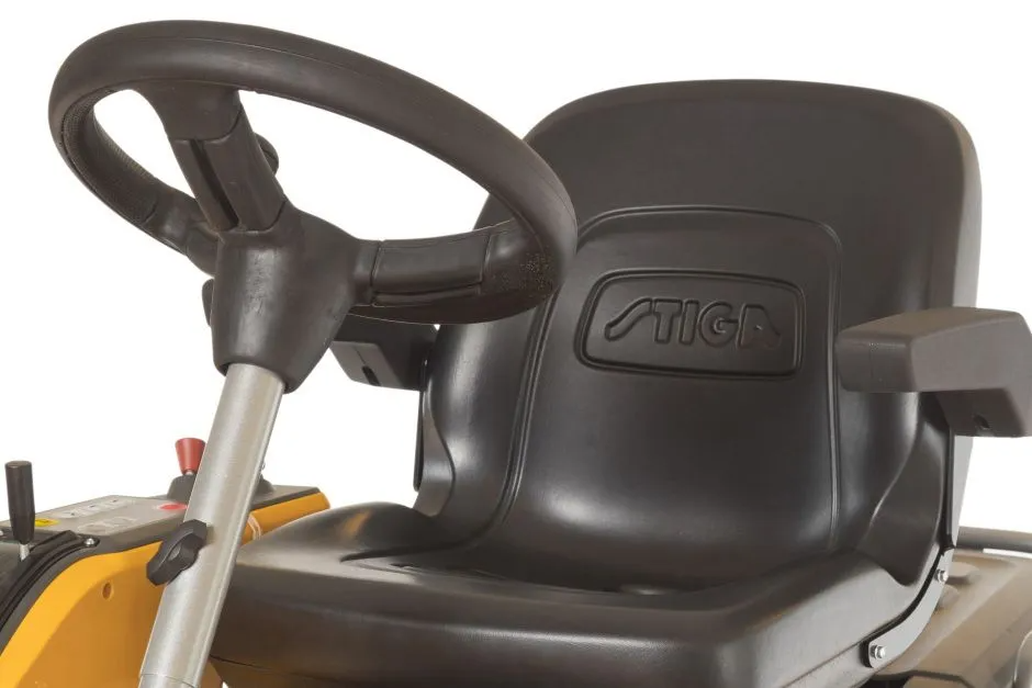 Stiga Park Pro 900 WX - Driver's Seat and Steering Wheel.