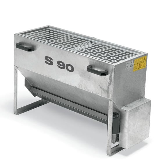 Stiga Titan S90 Sand Spreader (13-7916-12)