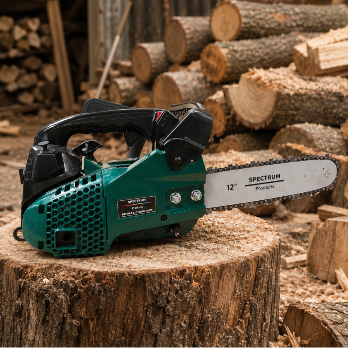 Spectrum DM2500CS 25cc Petrol Chainsaw with 12" Bar