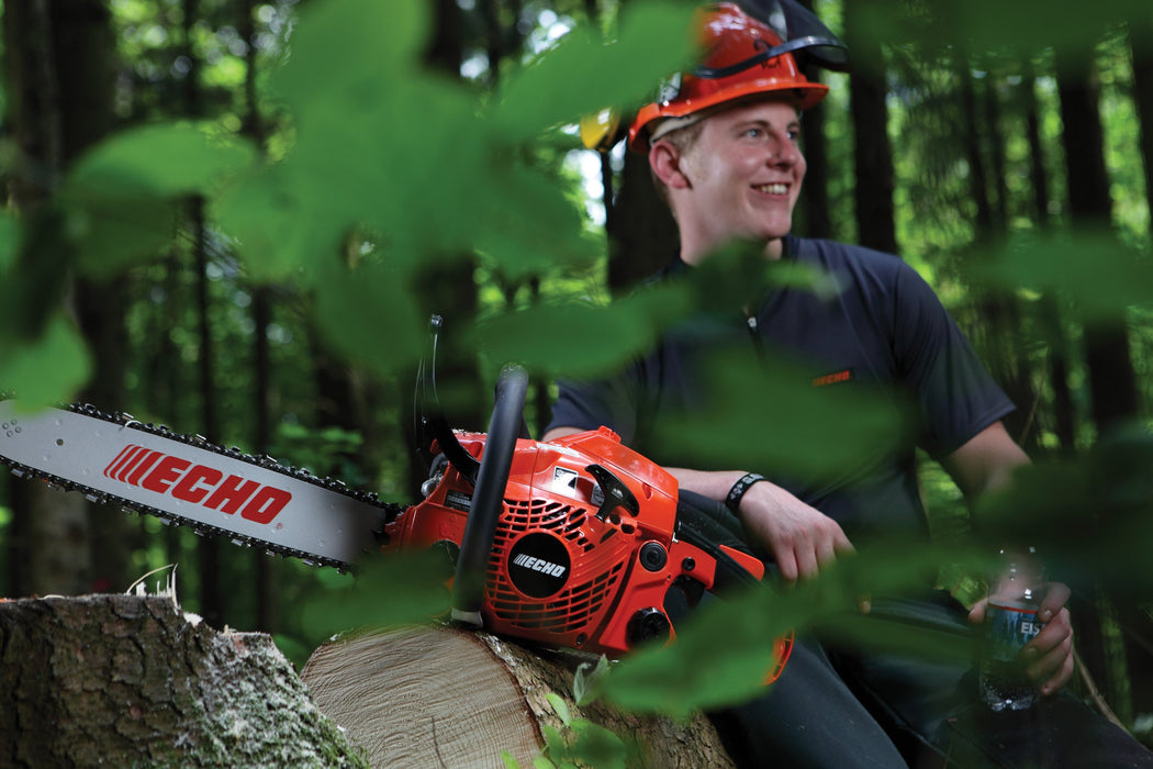 Echo CS-420ES Petrol Chainsaw (38cm Guide Bar)