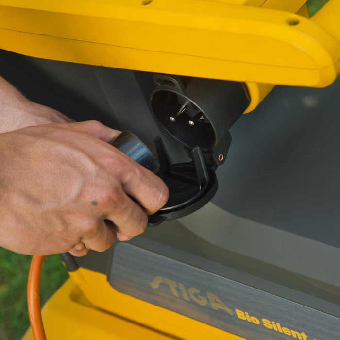 Stiga Bio Silent Electric Garden Shredder 2500w - SH 2500
