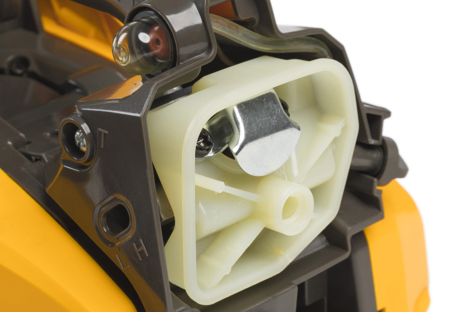 Stiga PR 730 C Top-Handle Petrol Arborist’s Chainsaw with 1/4" Chain - Primer Bulb and Air-Filter with Quick-Release Cover Removed.