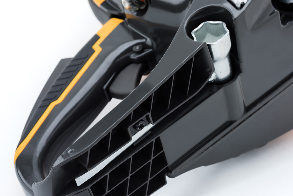 Stiga CS 545 Petrol Chainsaw - Underside of Rear Handle.