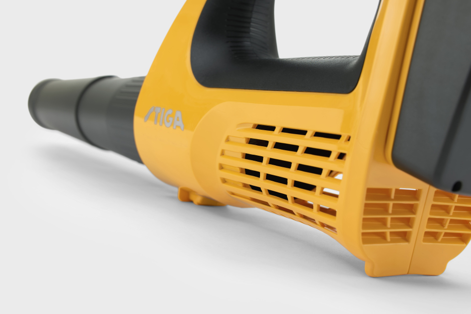 Stiga VS 100e KIT 20v Cordless Blower-Vac (Inc. 2 x Batteries & Charger)