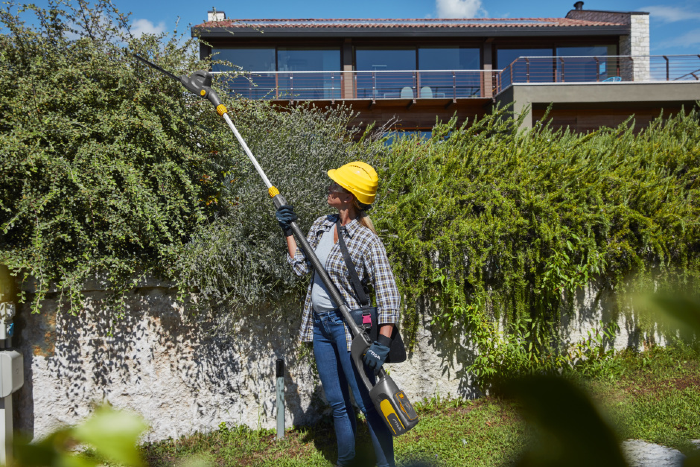 Stiga SPH 700 AE 48v Cordless Long-Reach Hedgetrimmer (Tool Only)