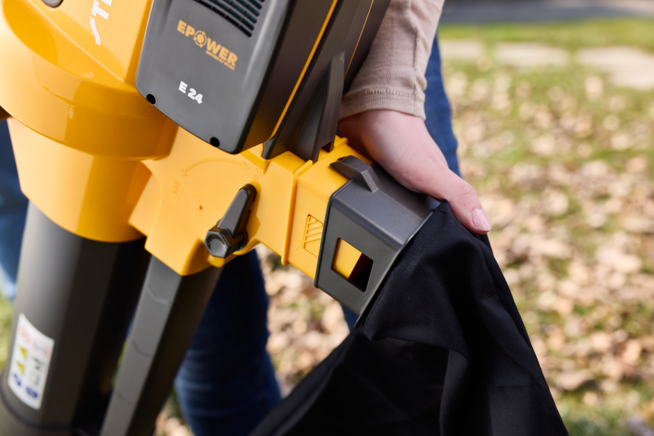 Stiga VS 100e KIT 20v Cordless Blower-Vac (Inc. 2 x Batteries & Charger)