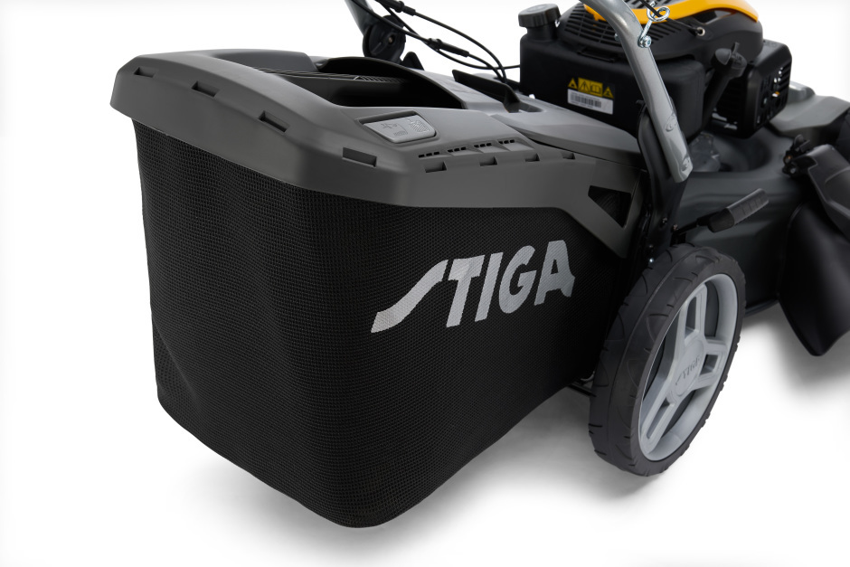 Stiga Combi 955 V - Textile Grass-Collector with Hard Plastic Top.