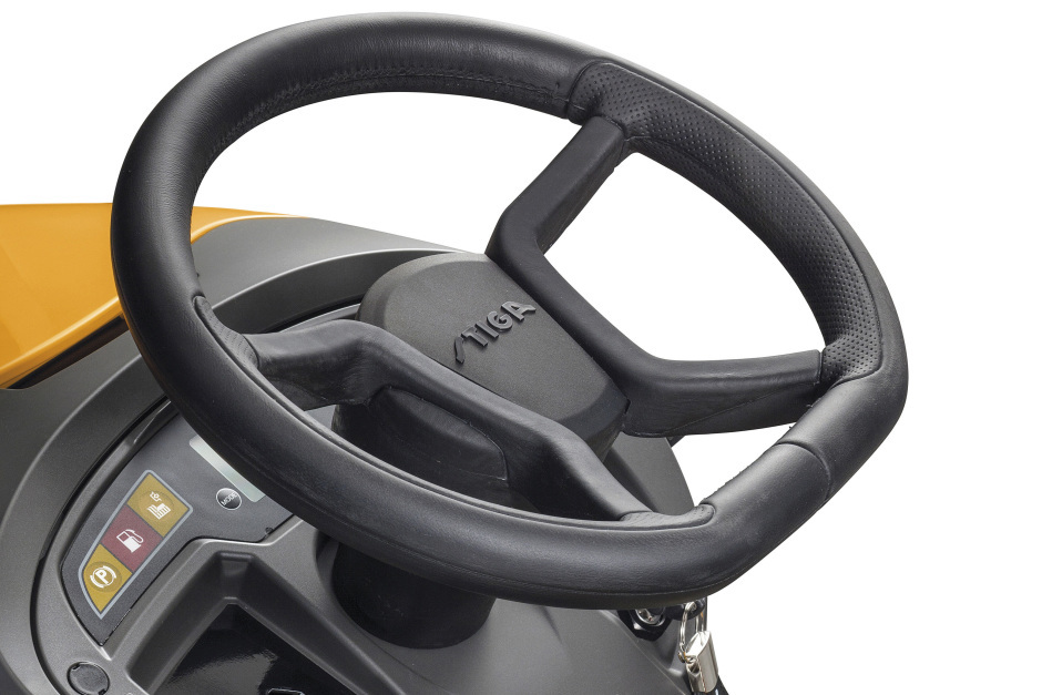 Stiga Tornado 7108 W - Stiga 'Premium' Soft-Grip Steering Wheel.