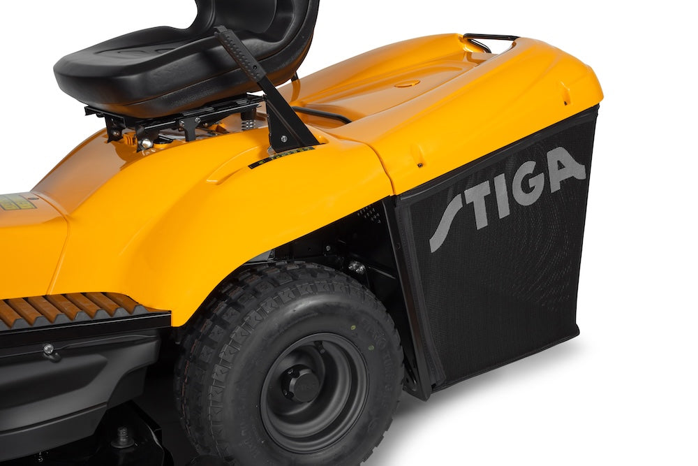 Stiga Estate 7122 W Rear-Collect V-Twin Garden Tractor with Hydrostatic Drive