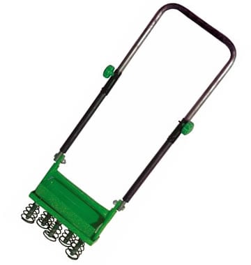 The Handy Hollow-Tine Aerator