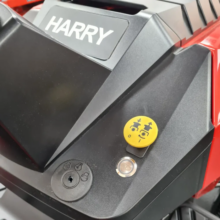 Harry T92H Rear-Collect Lawn Tractor with Hydrostatic Transmission