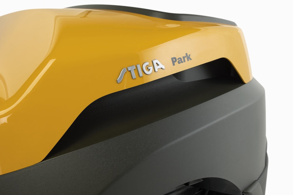 Stiga Park 500 W V-Twin Front-Cut Ride-On Lawnmower Including Combi 100 Q Plus Deck