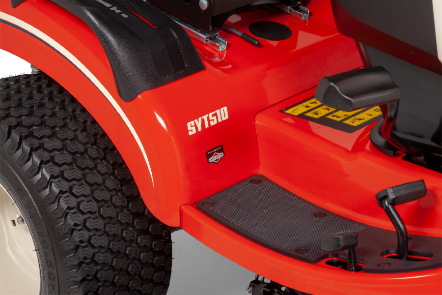 Simplicity Conquest SYT510 Special-Edition Garden Tractor (with Lawn-Striping Rollers)