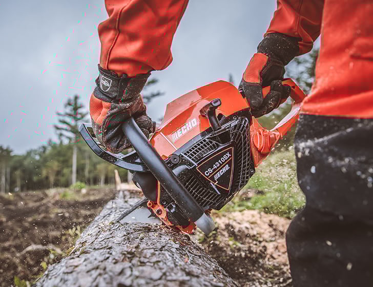 Echo CS-4310SX Petrol Chainsaw (33cm Guide Bar)