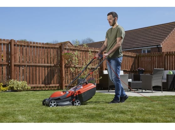 Flymo Chevron 32VC Electric 4-Wheel Roller Lawnmower