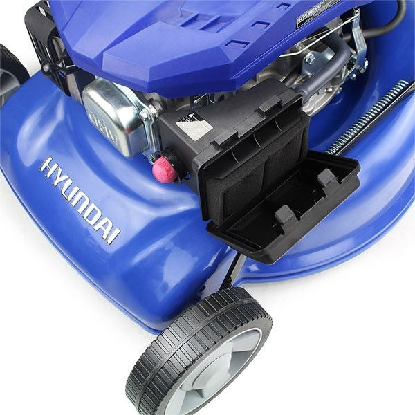 Hyundai 99cc/40cm Hand-Propelled Petrol Lawnmower | HYM400P