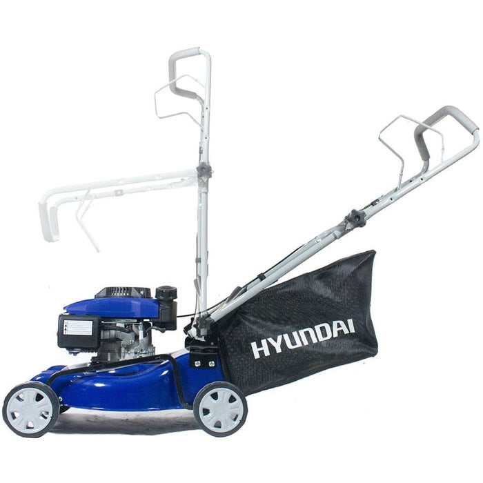 Hyundai 99cc/40cm Hand-Propelled Petrol Lawnmower | HYM400P