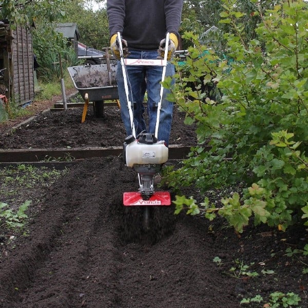 Mantis 4-Stroke Petrol Mini-Tiller with Honda Engine | 7263-12-14
