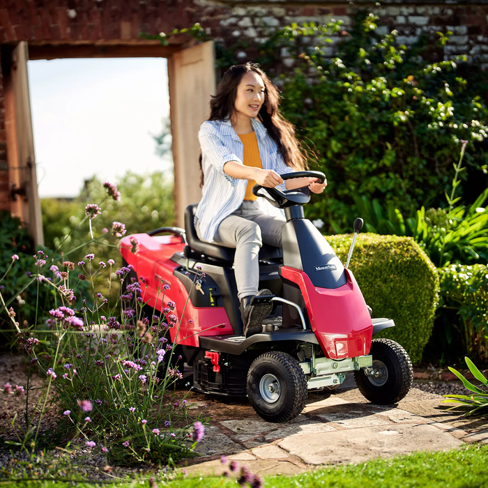 Mountfield MTF66M-827 Compact Rear-Collect & Side-Discharge Ride-On Mower with Gear Drive