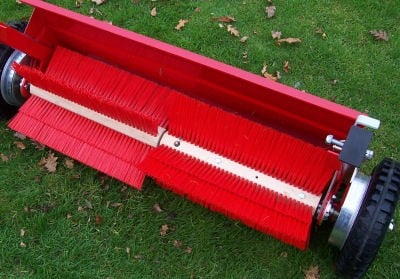 SCH TS98 Heavy-Duty Leaf Sweeper