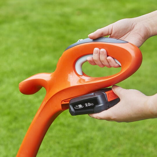 Flymo EasiTrim 250 KIT 18v 2-in-1 Cordless Grass-Trimmer & Lawn Edger (Inc. Battery & Charger)