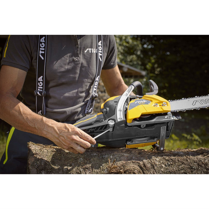 Stiga CS 755 Petrol Chainsaw (50cm Guide Bar)