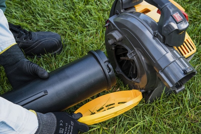 Stiga BL 530 V Petrol Blower-Vac