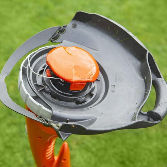 Flymo EasiTrim 250 KIT 18v 2-in-1 Cordless Grass-Trimmer & Lawn Edger (Inc. Battery & Charger)
